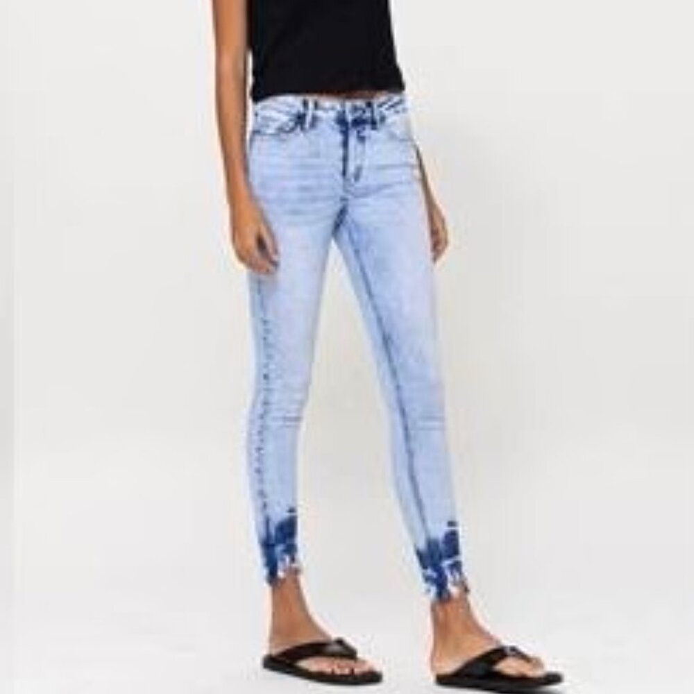 Au Privave Mid-Rise Jean
